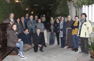 Nella foto di Paola Rosetta i partecipanti all’incontro con Francesco Alberti La Marmora nella serra di Palazzo La Marmora